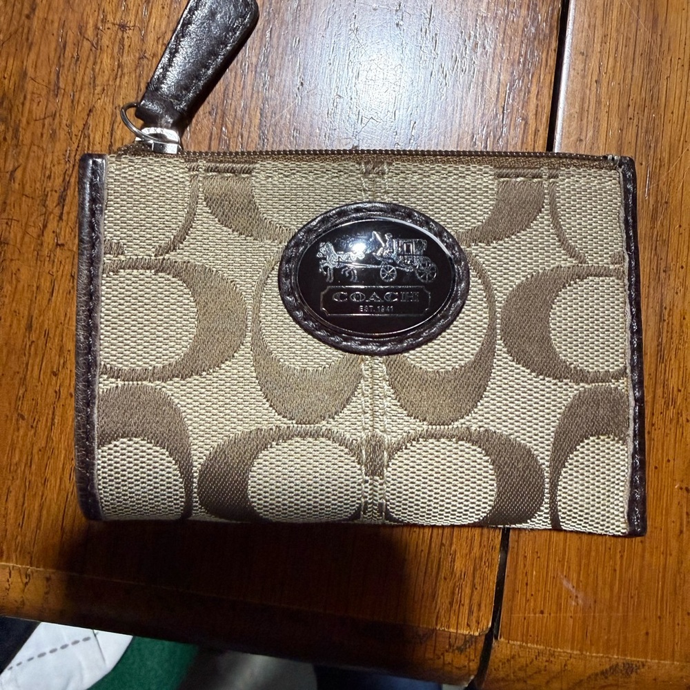 Coach Brown Signature Canvas Wallet Coin purse - Picture 9 of 12